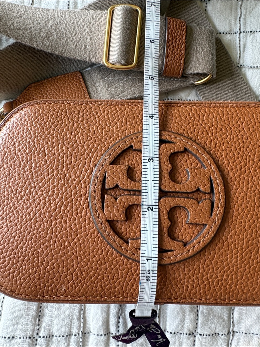 Tory Burch Caramel Pebbled Leather Crossbody Camera Bag with Wide Strap - Picture 3 of 7